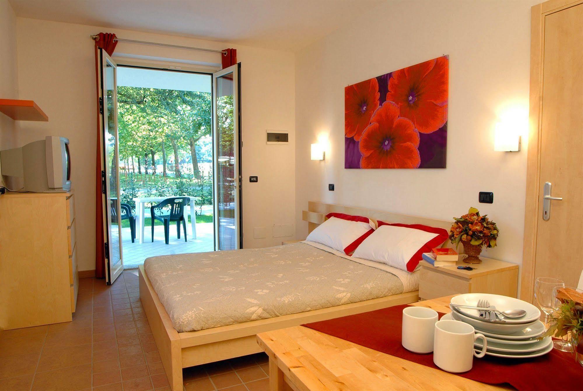 Residence Alice Dormelletto Ngoại thất bức ảnh